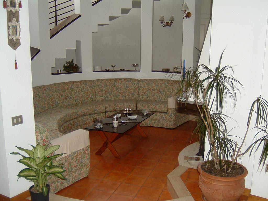B&B Villa Napoli Battipaglia Eksteriør billede
