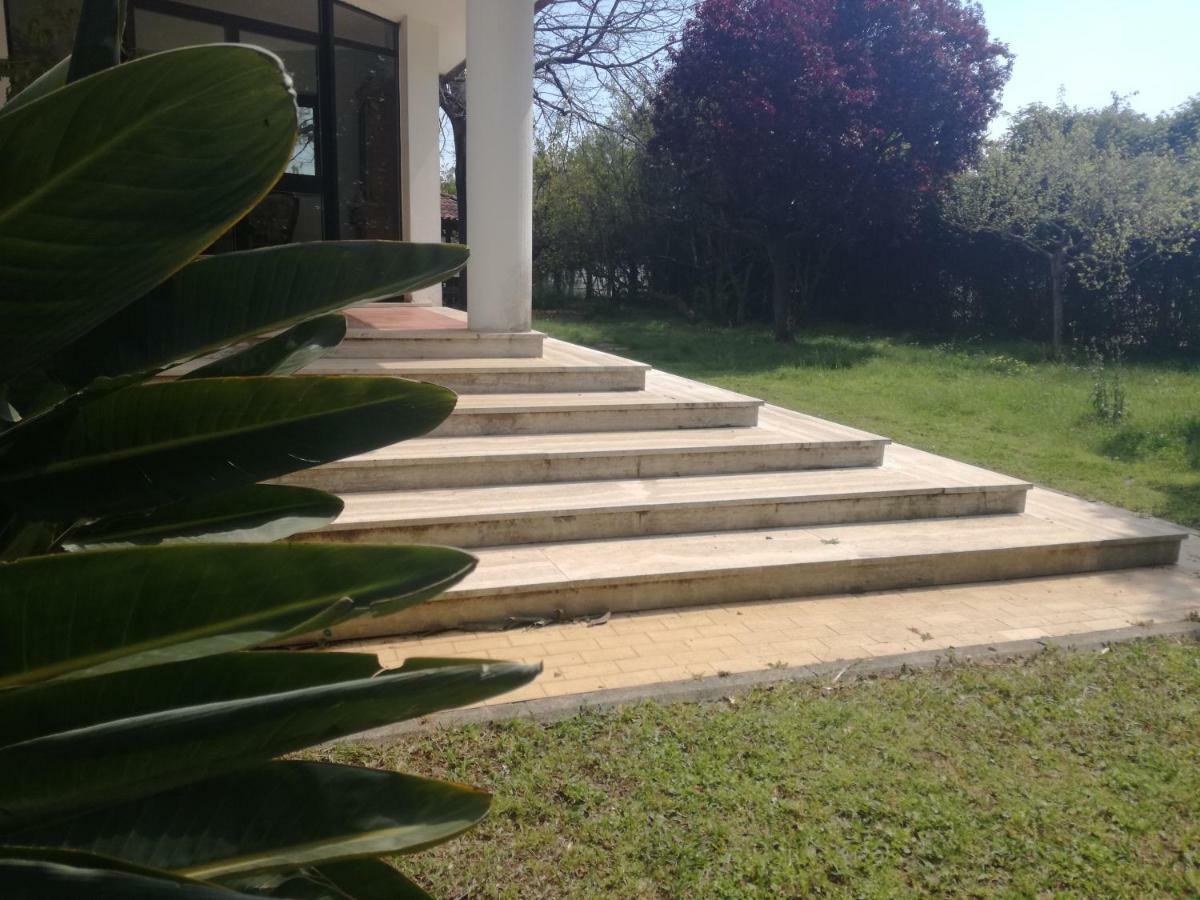 B&B Villa Napoli Battipaglia Eksteriør billede